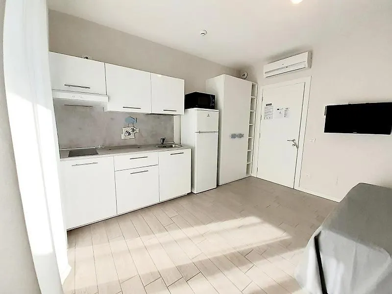 *** Aparthotel Residence Aries Cesenatico Italien
